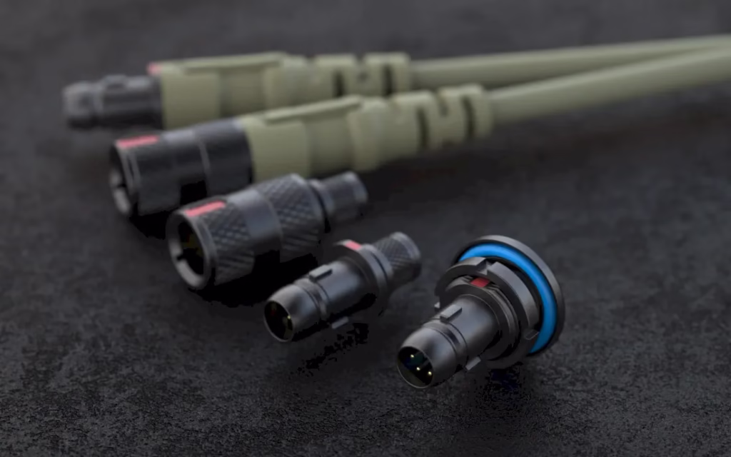 Fischer KEYSTONE tactical hub ensures seamless connectivity and interoperability of soldiers’ digital equipment with expanded cable range